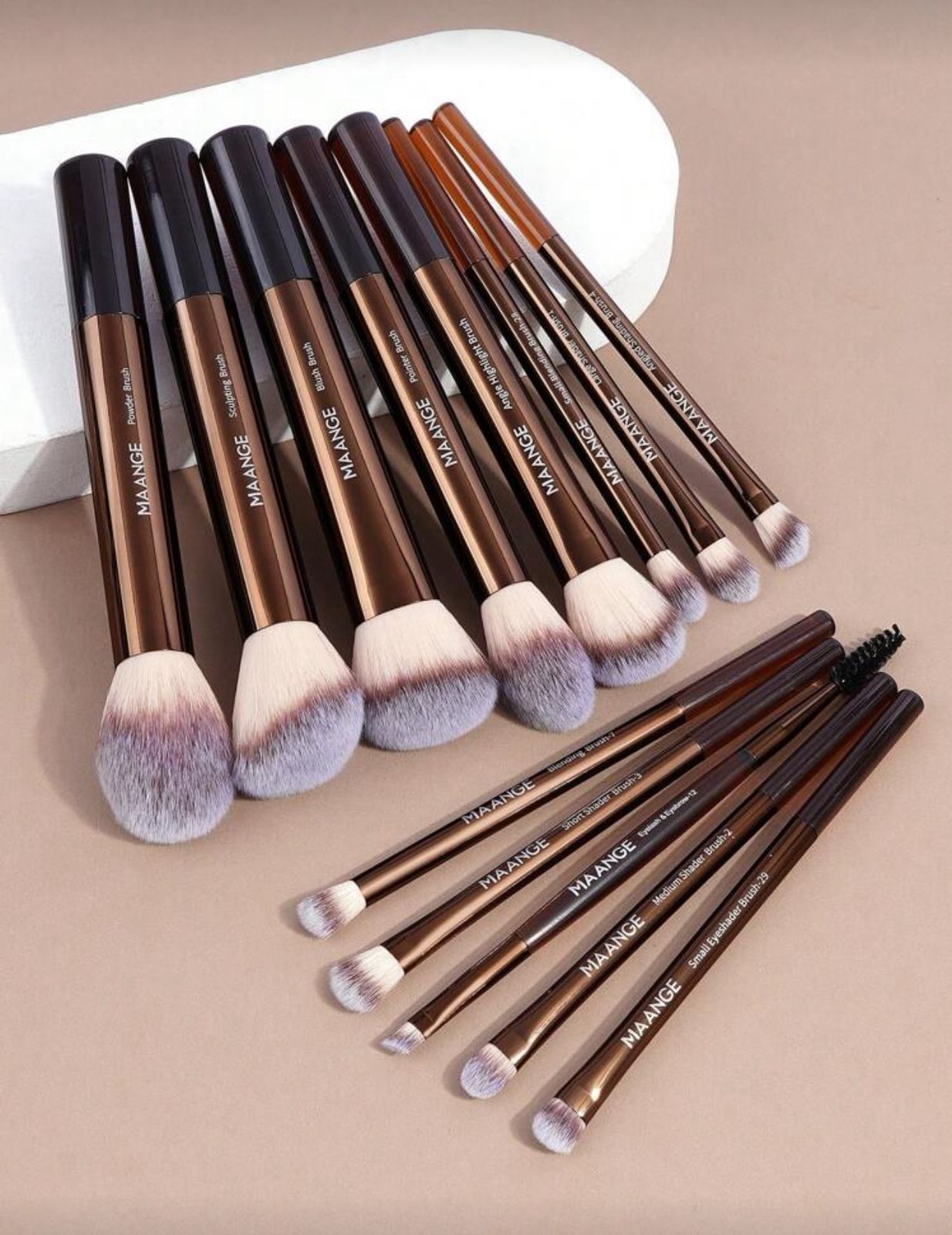 MAANGE 13-Piece Professional Makeup Brush Set with Bag